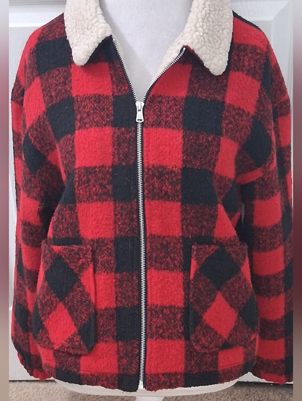 Ashley Outerwear Red and Black Buffalo Check Sherpa Collar Jacket    Size XL